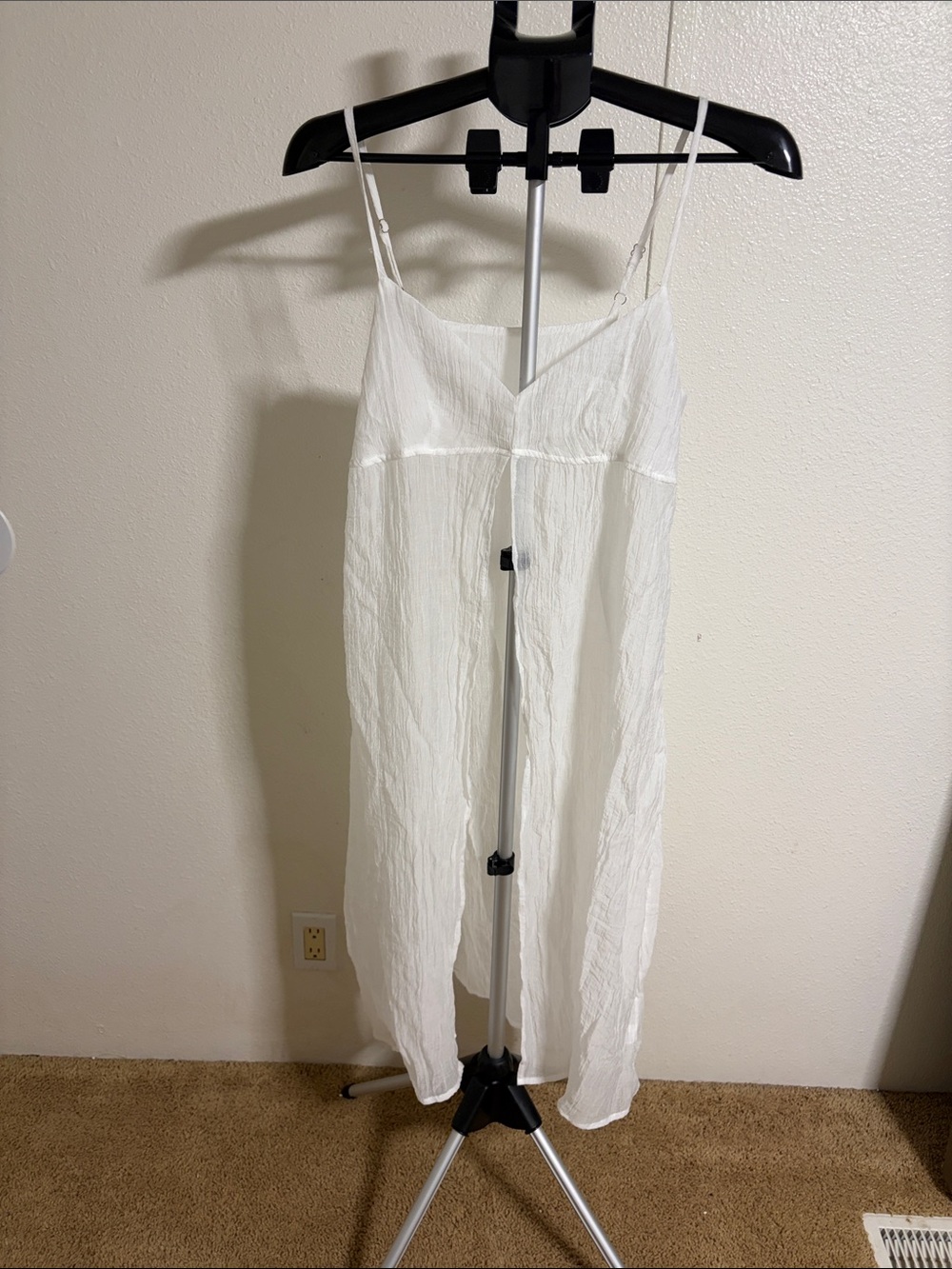 White Women's Sleeveless V-Neck Tank Top
